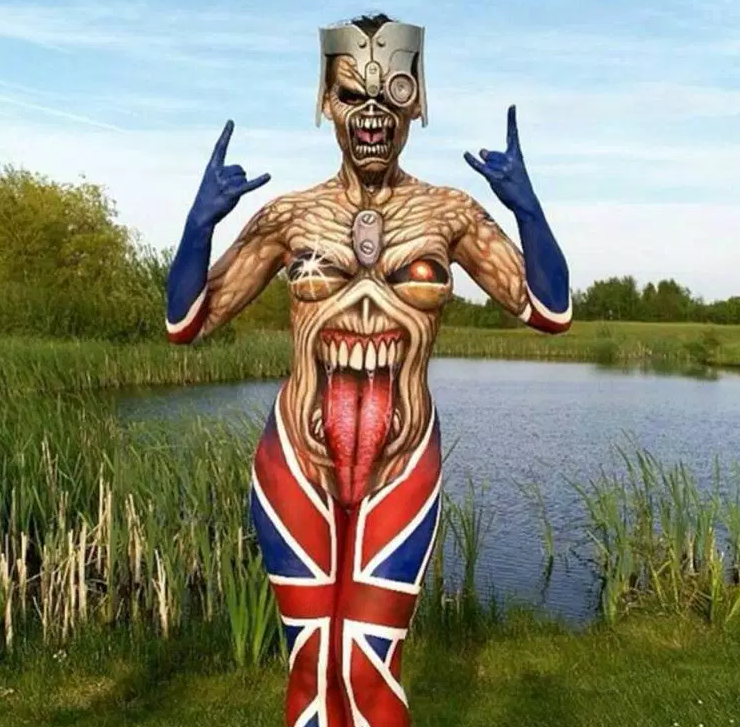 Ο body artist Matteo Arfanotti με τη «βοήθεια» της Gracie Williams παρέδωσαν στους fans των Iron Maiden ένα τρομερό αποτέλεσμα body painting.