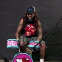  Είναι το ίδιο καλός ο Mike Portnoy με ένα παιδικό drum set;