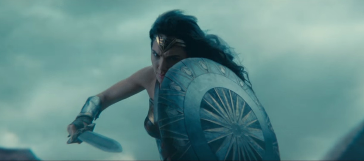  Η τρίχα κάγκελο με το νέο trailer της Wonder Woman