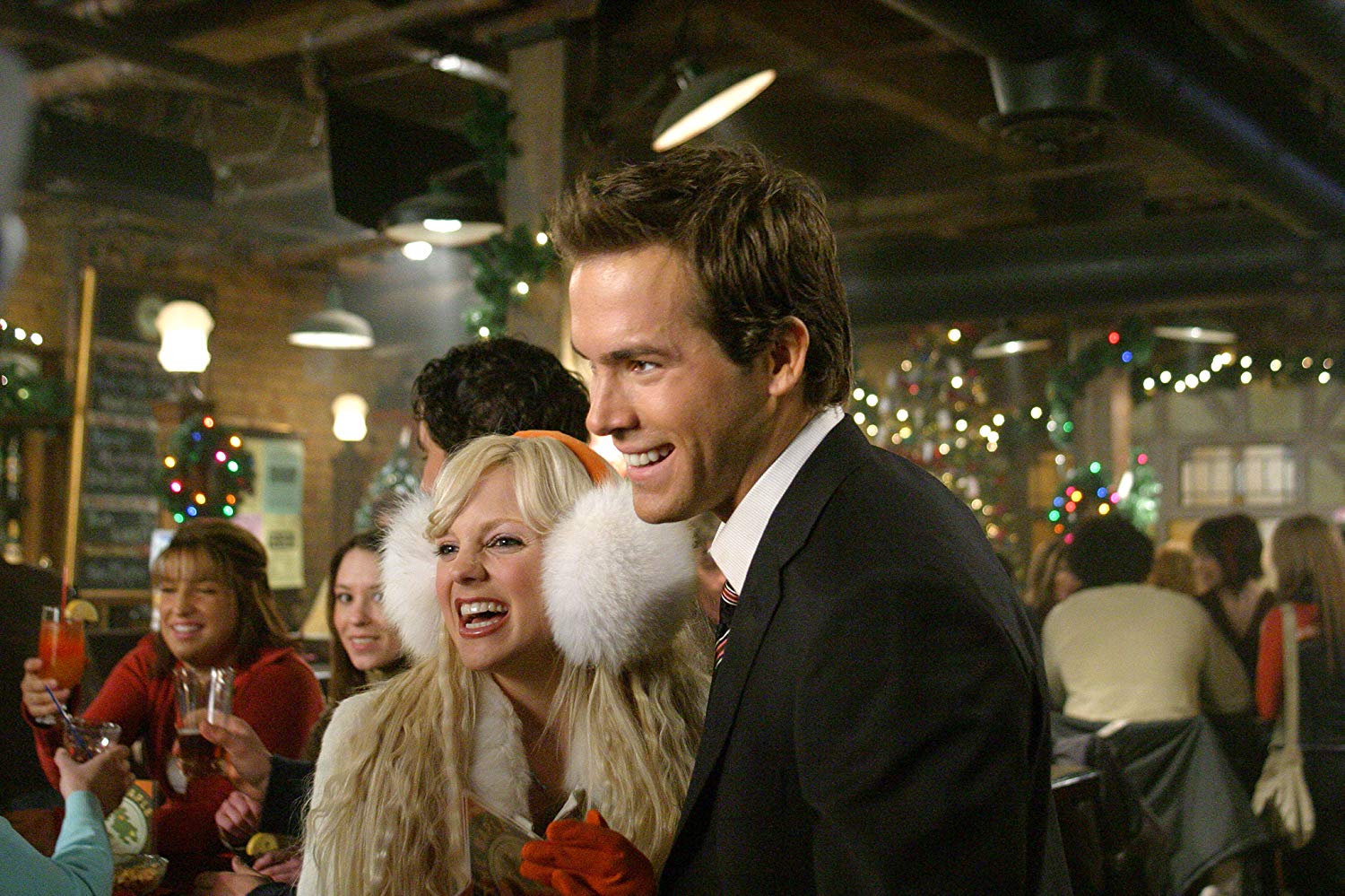  Γιατί το Just Friends του Ryan Reynolds δεν έχει γίνει Χριστουγεννιάτικη παράδοση;